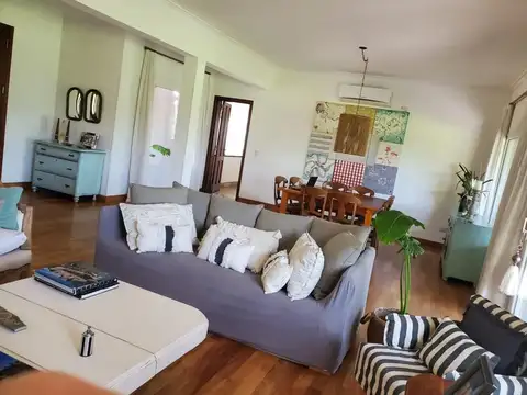 Casa en Venta en Estancias Del Pilar - 5 dormitorios
