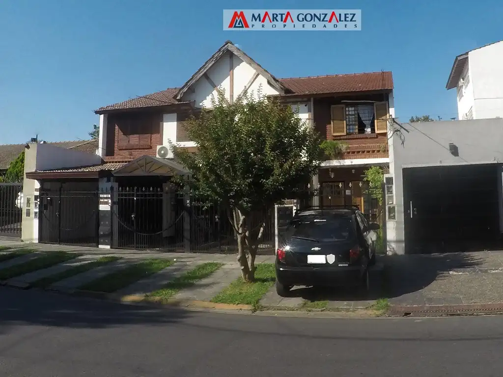 duplex 2 domitorios venta Villa Luzuriaga