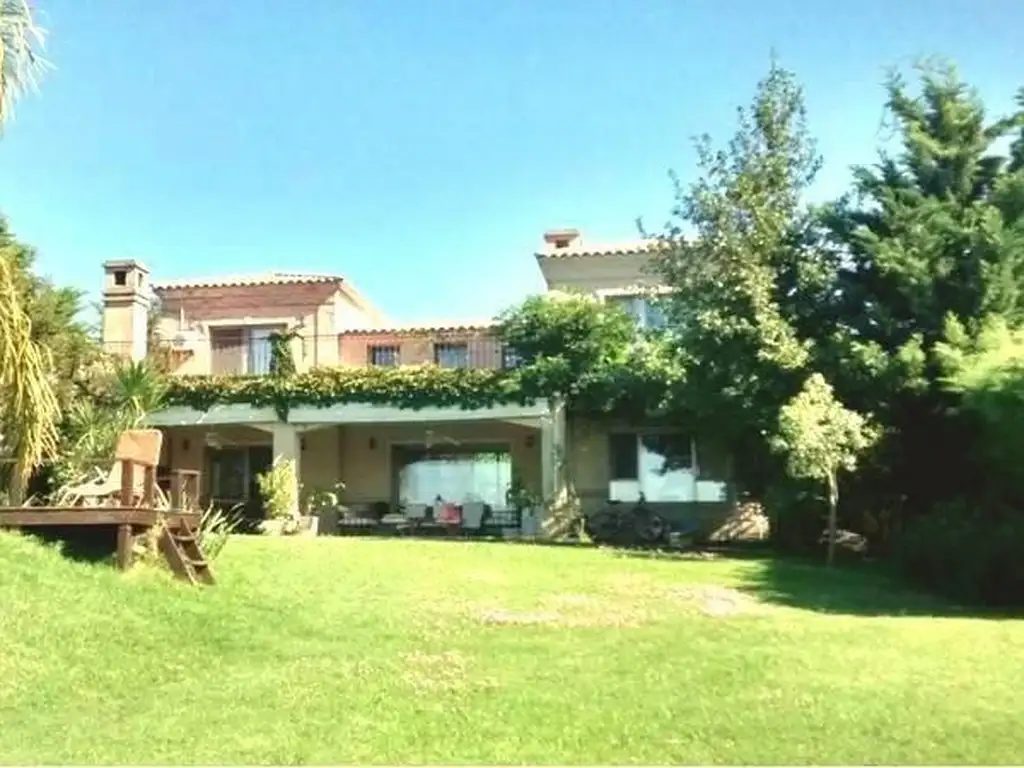 Casa  en Venta ubicado en Santa Barbara, Tigre, G.B.A. Zona Norte