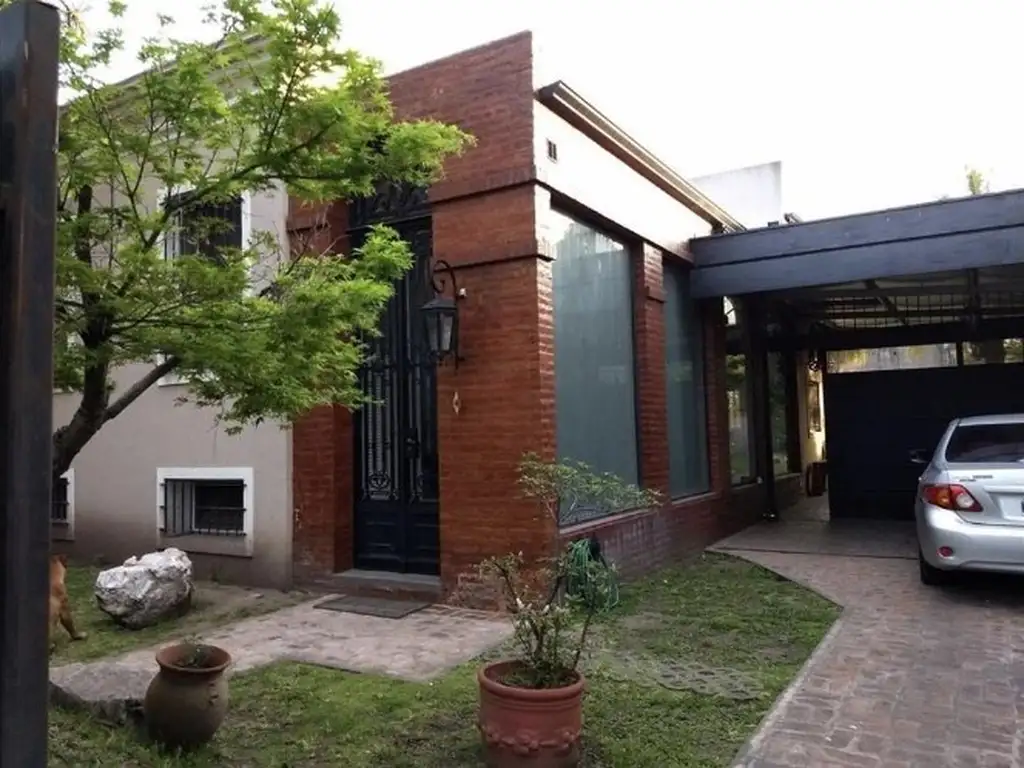 VENTA CASA -ERASNO OBLIGADO 1348- MARMOL