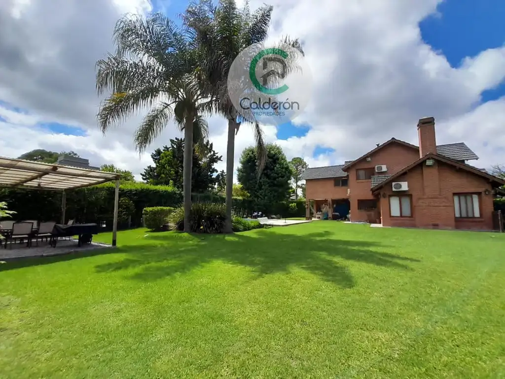 Casa en Venta Country Club  Banco Provincia