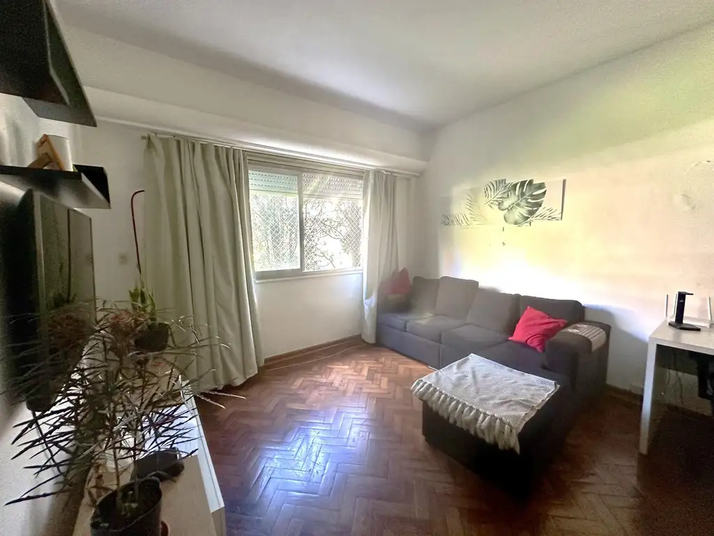 Departamento en venta de 3 ambientes en Belgrano con dependencia y 2 baños