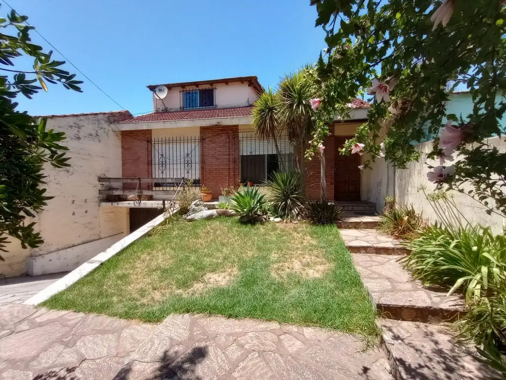 Casa - Venta - Argentina, San Miguel - SANTA FE 1475