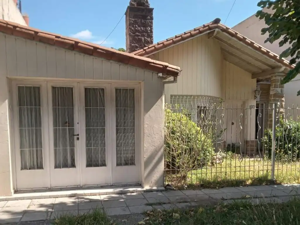 CASA EN VENTA EN HAEDO