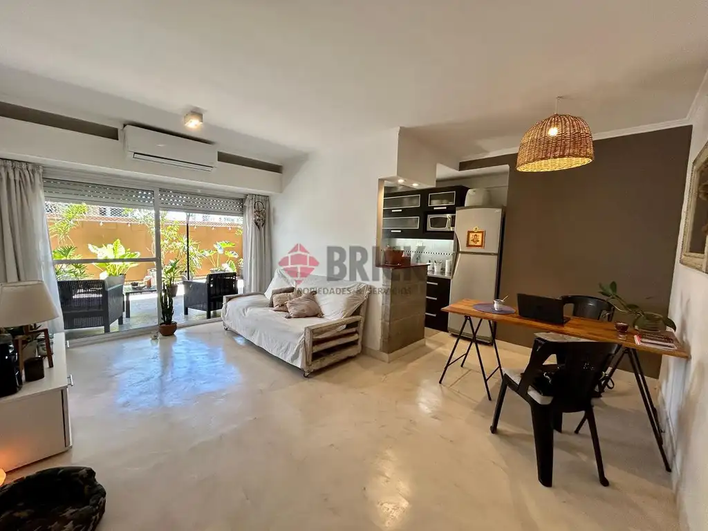 Impecable Departamento con Patio - Ramos Mejía Centro