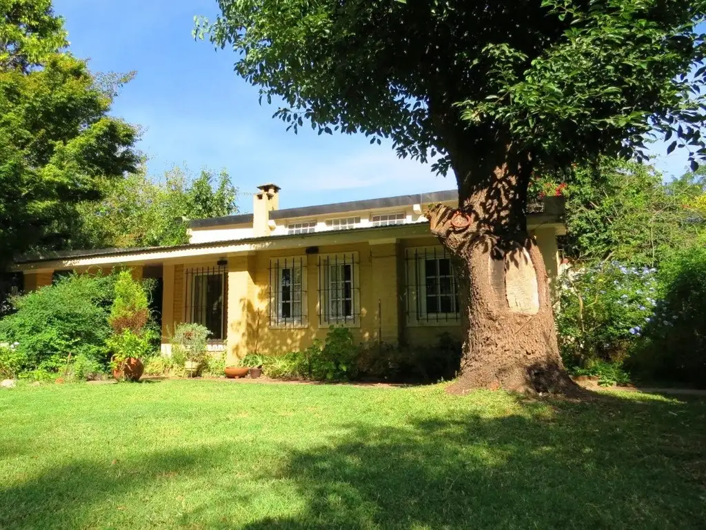 Quinta - Venta - Argentina, Ezeiza - caseros 800