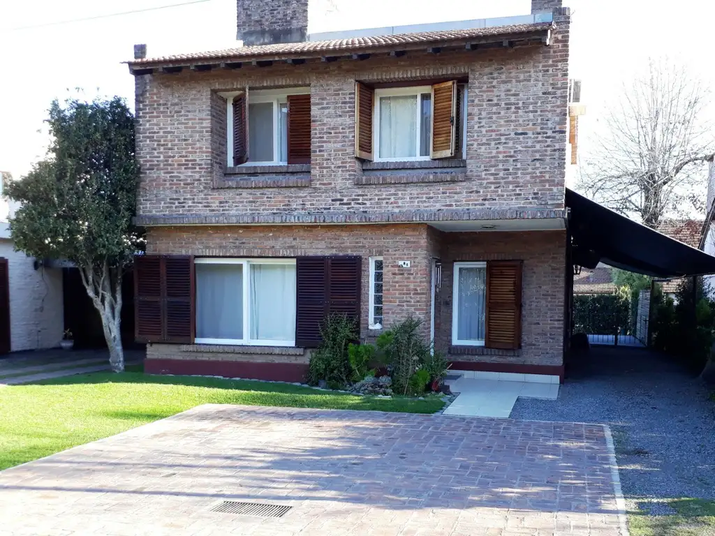 Pisano Negocios Inmobiliarios C.C. Champagnat - Foto 0