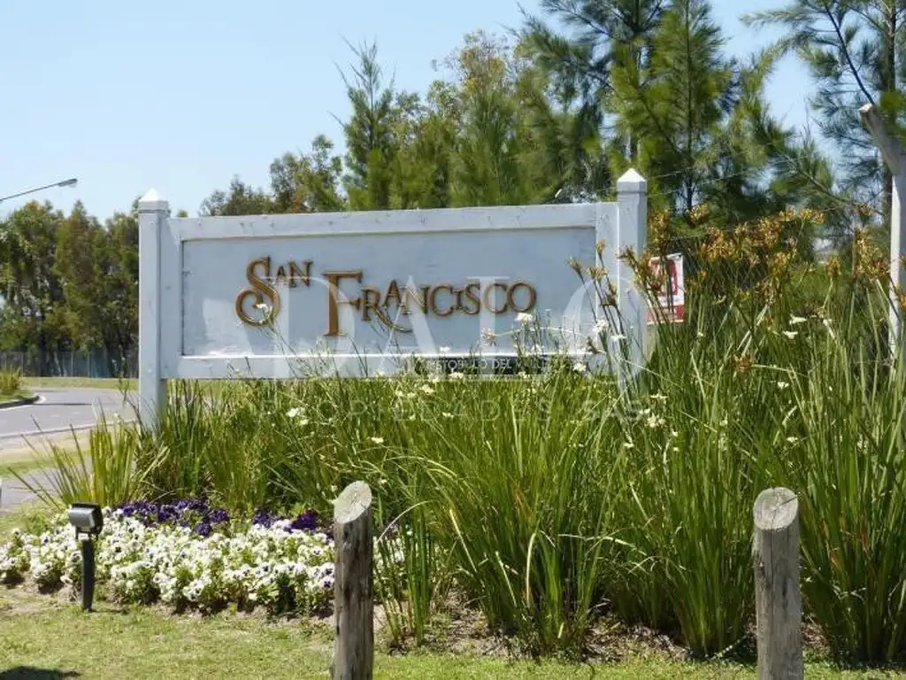 Casa Chalet  en Venta en San Francisco, Villanueva, Tigre