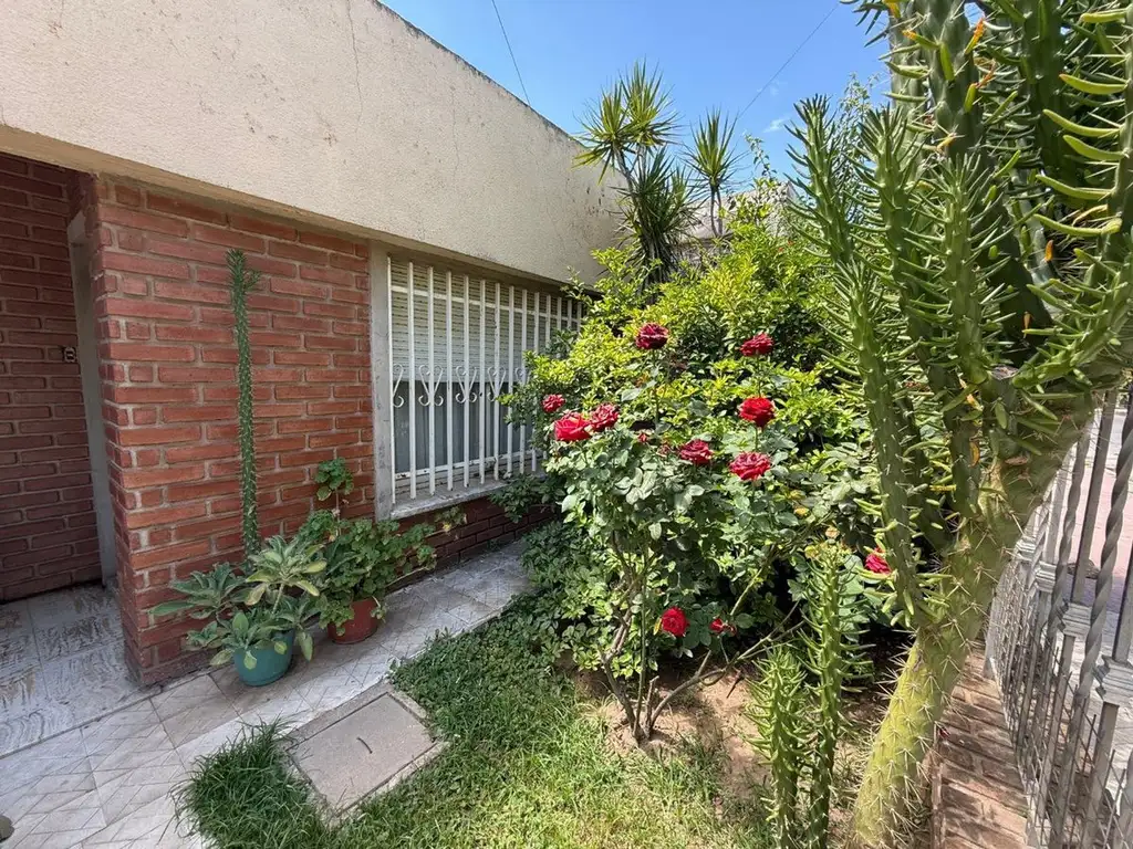 Venta Casa 3 dormitorios en B° Empalme