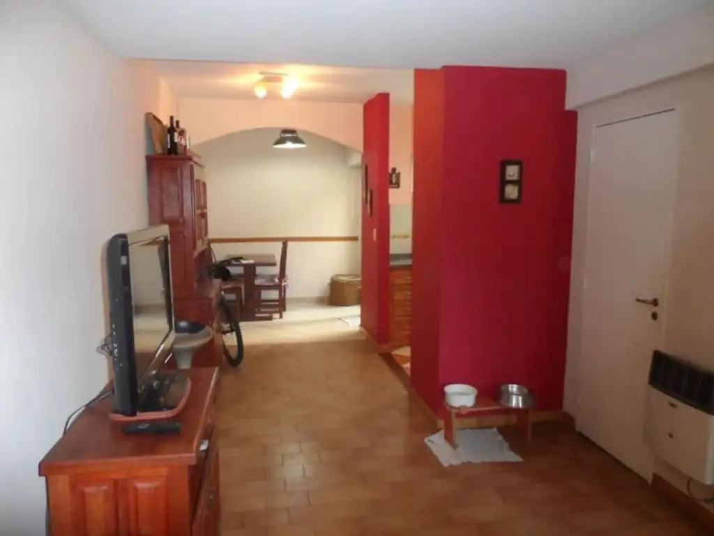 DUPLEX DE 3 AMBIENTES EN VENTA - BARRIO GUEMES