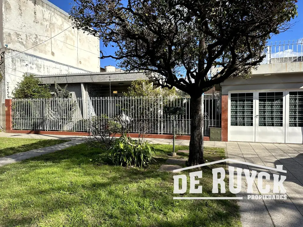 Hermosa casa en Villa La Florida