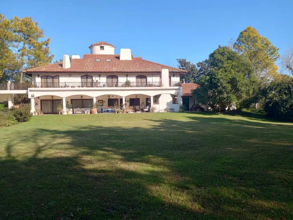 CASA EN VENTA EN CLUB DE CAMPO ARMENIA