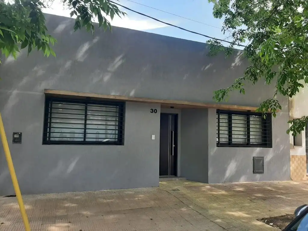 Casa a reestrenar de 2 dormitorios