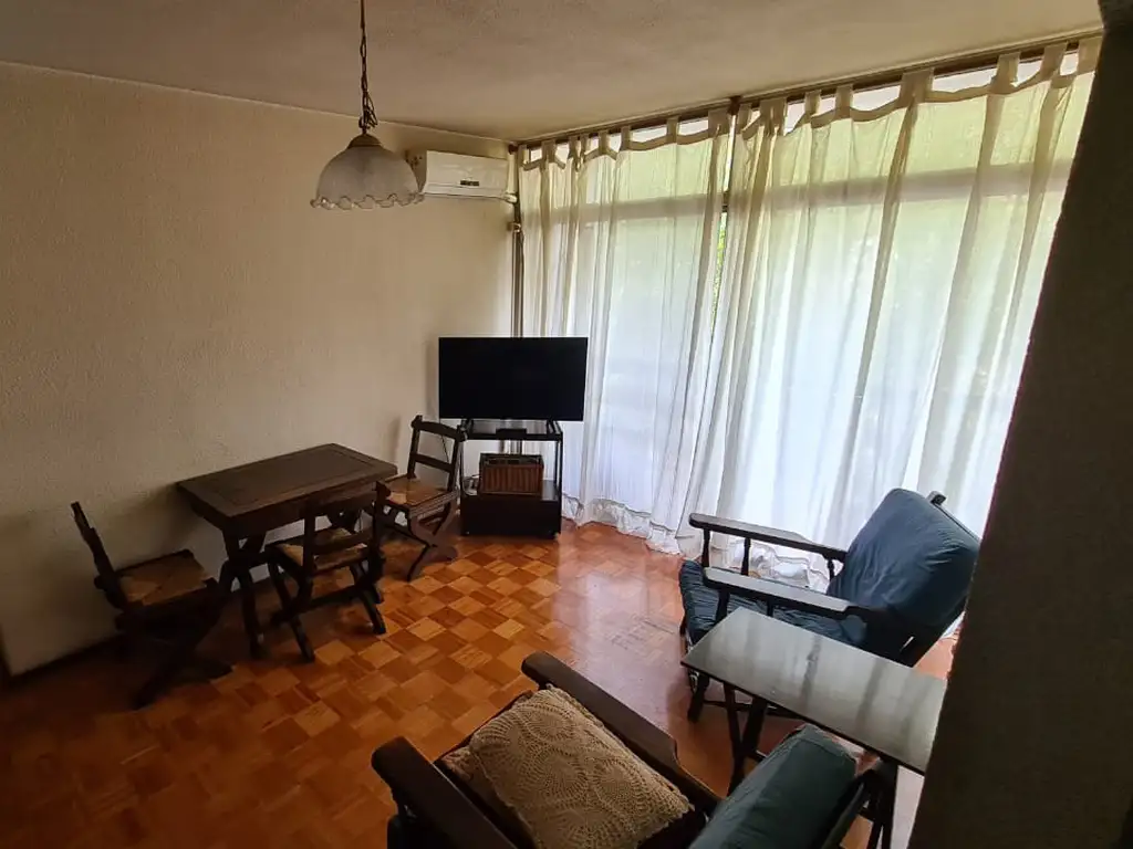 EN VENTA EN CIUDAD JARDIN HERMOSO DEPARTAMENTO DE 3 AMBIENTES CON BALCON CORRIDO - FICHA 8620