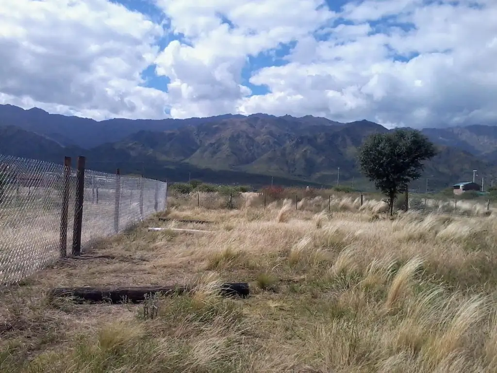 DOS LOTES DE TERRENO CONTIGUOS EN SAN LUIS