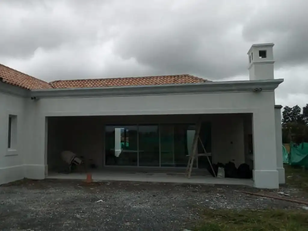 Precio x m2 prop. + valor terrreno. Exc. casa venta 3 dorm a estrenar en Jardines San Lorenzo