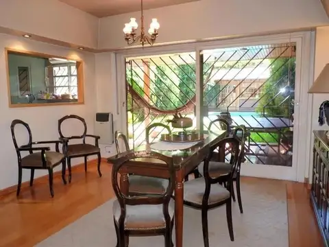 Casa en Venta en Villa Urquiza - 5 ambientes