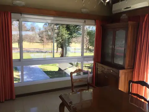 Casa en Venta con cochera
