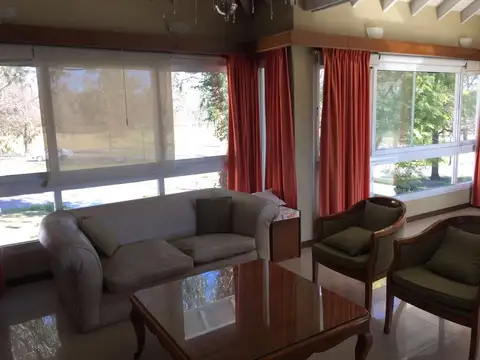 Casa en Venta en Abril Club De Campo - 4 dormitorios