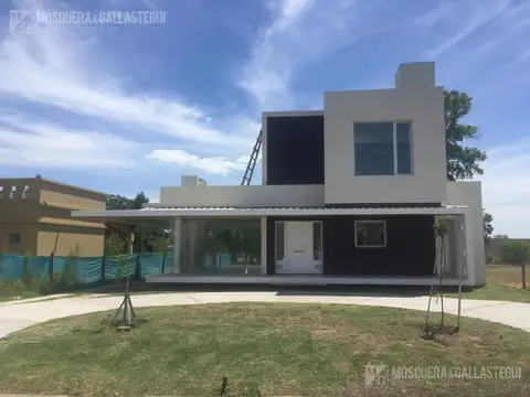Casa - Santa Guadalupe - Foto 0