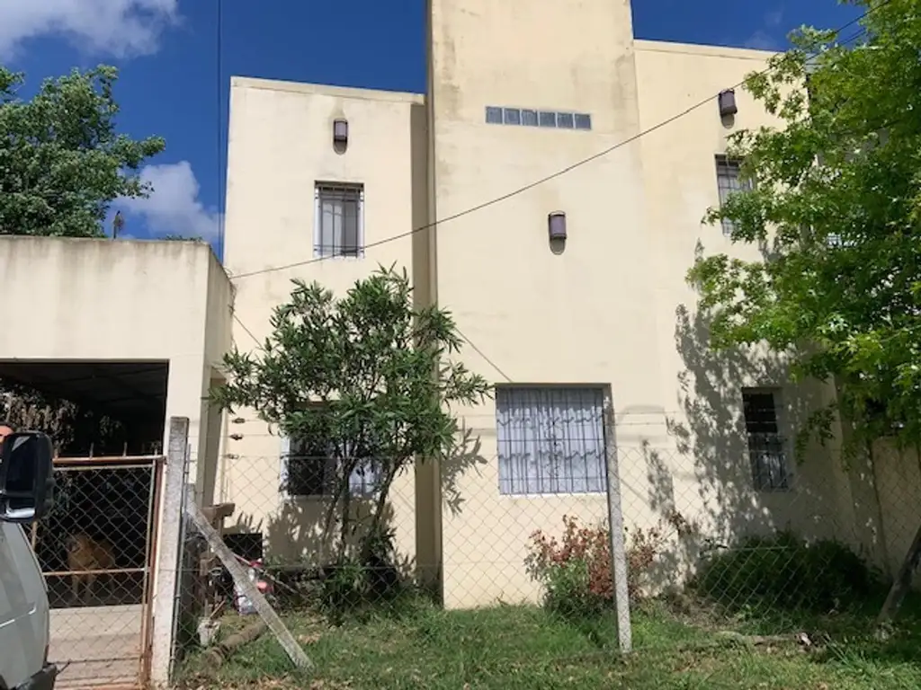 Casa en venta de 3 ambientes en Las Nazarenas, Pilar