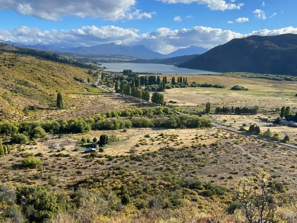 Campo en Cholila 1200ha - Zona El Cajon