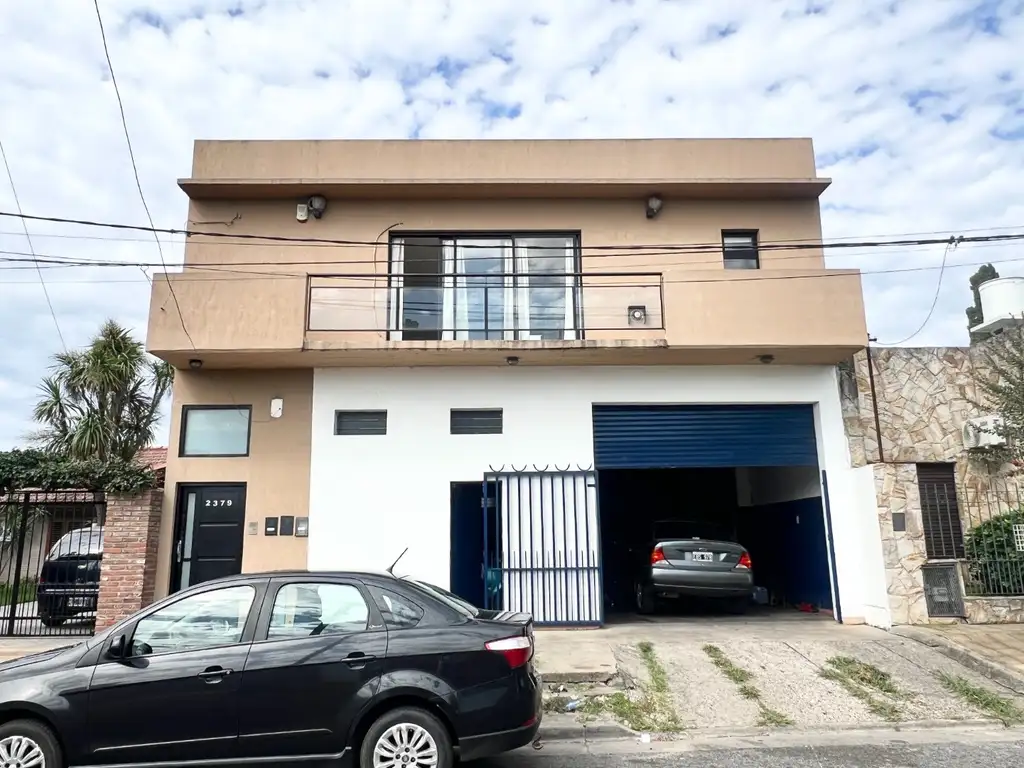 DEPARTAMENTO DE 3 DORMITORIOS CON TERRAZA Y PARRILLA EN VENTA