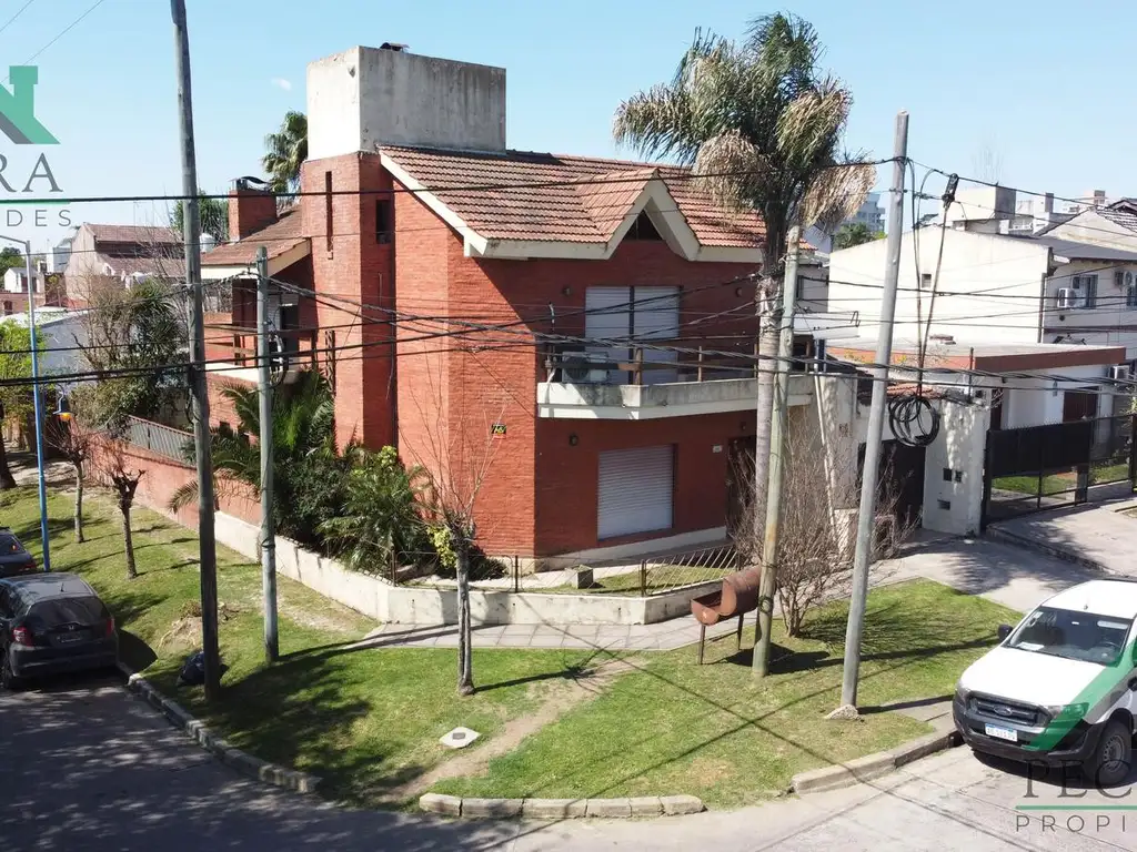 Casa - Centrica - Belen de Escobar - Hipolito Yrigoyen 985