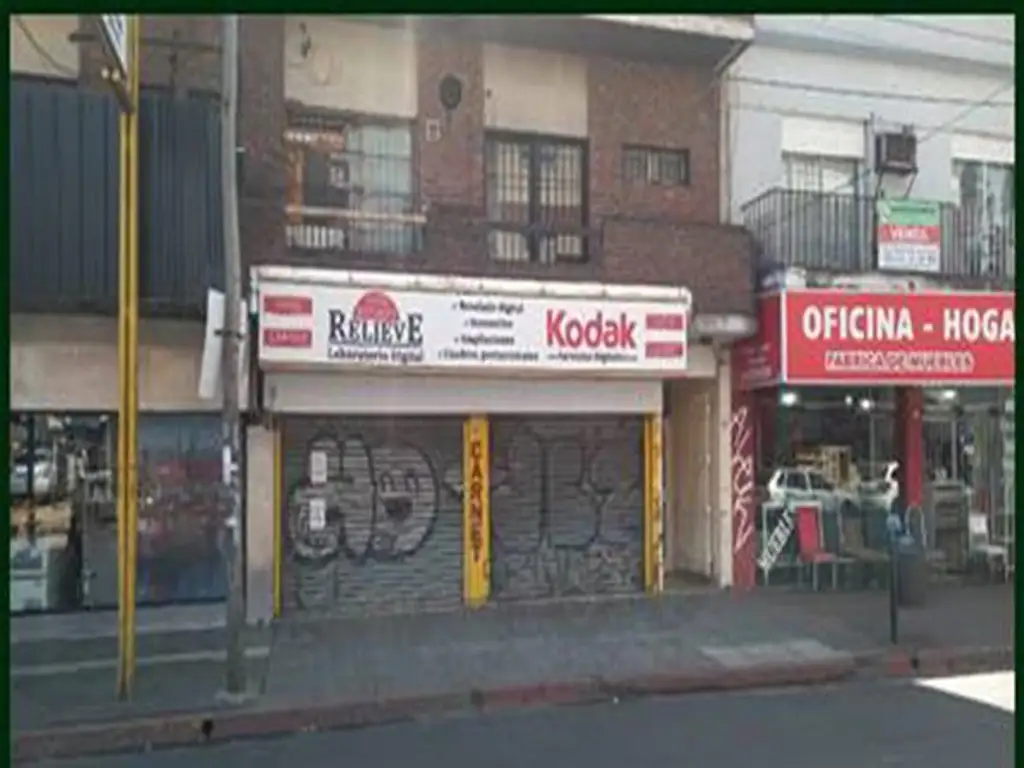 LOCAL COMERCIAL MORON CENTRO