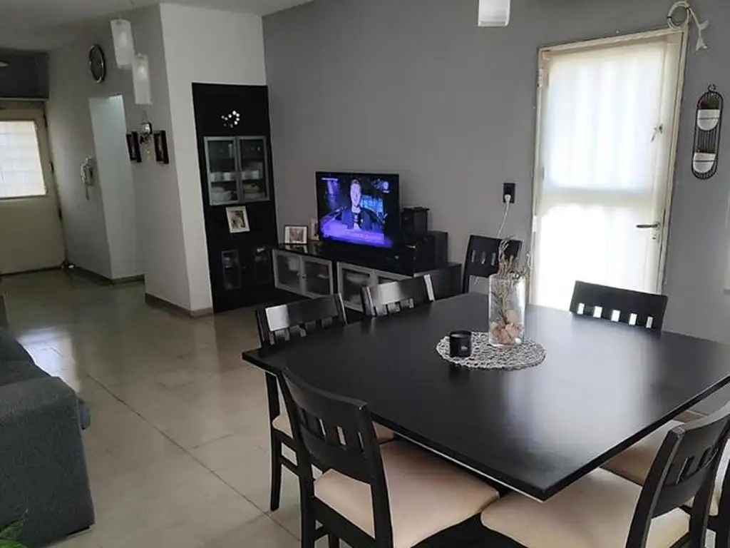 Excelente casa interna única, zona Sur