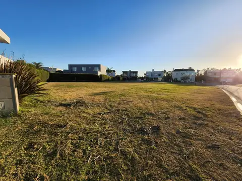 VENTA LOTE DOBLE NUEVO QUILMES INTERNO - Foto 0