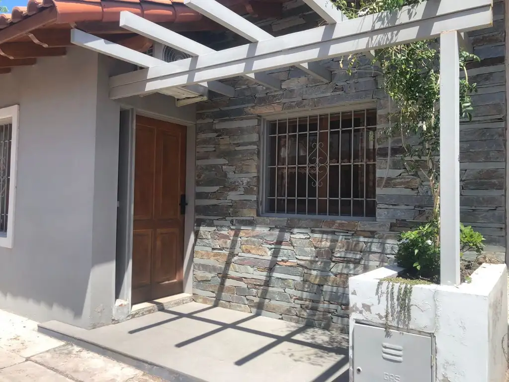 Casa - Venta - Argentina, Guaymallén - bandera de los andes 5800