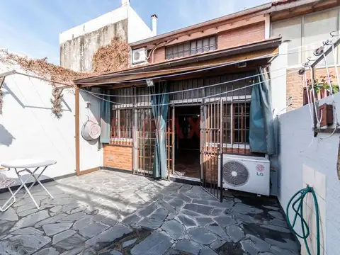 VENTA CASA DUPLEX 4 AMB C/COCHERA - RAMOS MEJIA