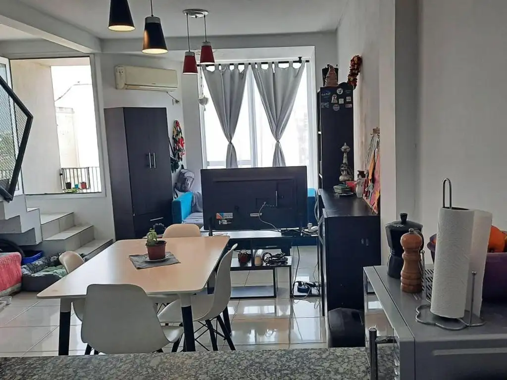 DUPLEX  2 AMBIENTES COLEGIALES