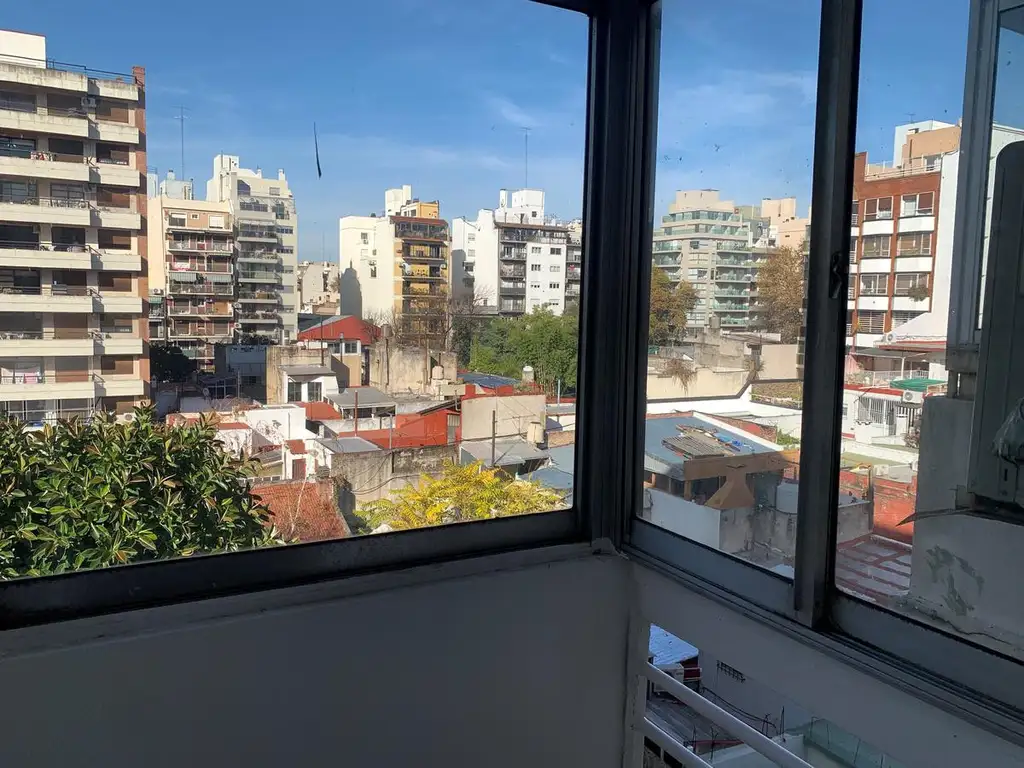 Departamento 3 ambientes-Venta-Flores -reciclado a nuevo-