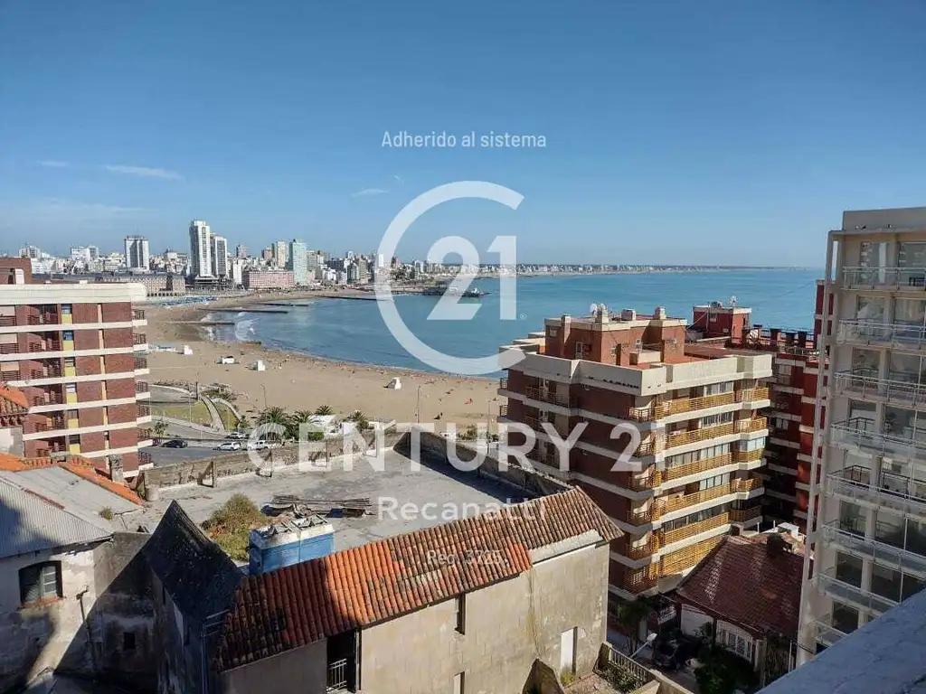 Departamento 2 ambientes, vista al mar y cochera Zona Torreó