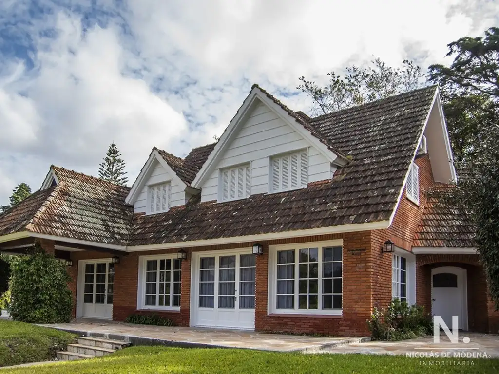 Hermosísima casa en Golf, Punta del Este