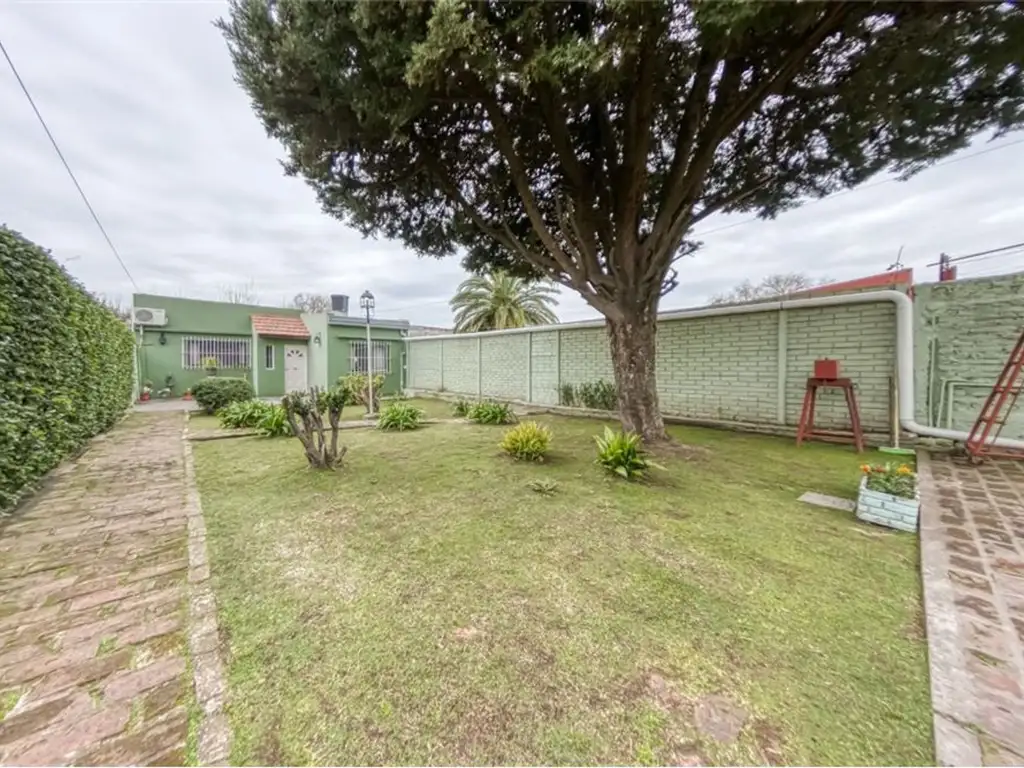 Casa en venta, 3 dormitorios, parque