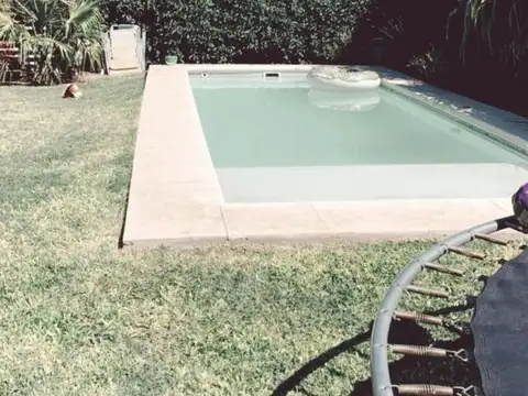 Casa en Venta con cochera