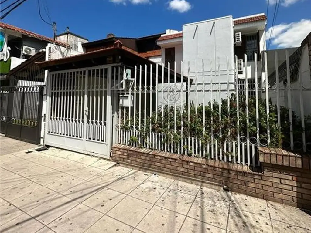 CASAS - CASA - CENTRO, RESISTENCIA