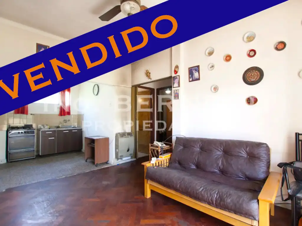 Departamento 3 Ambientes - Barrio Gral. San Martín - Tercer Piso -