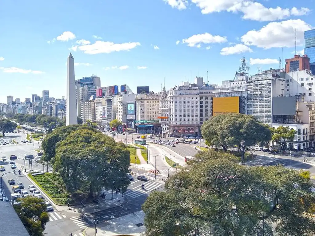 Amplia oficina frente al Obelisco!