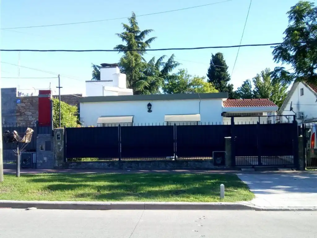 Casa en buena ubicacion y buen estado