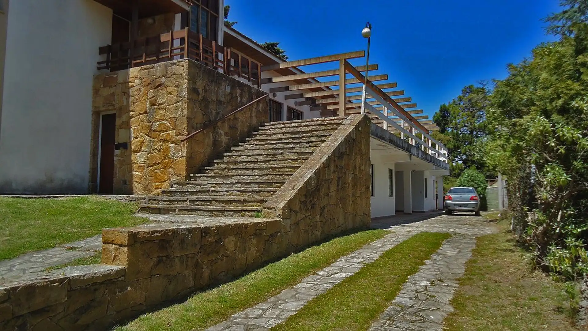 Casa en venta en 206 Cort 800 - Villa Gesell - Inmuebles Clarín