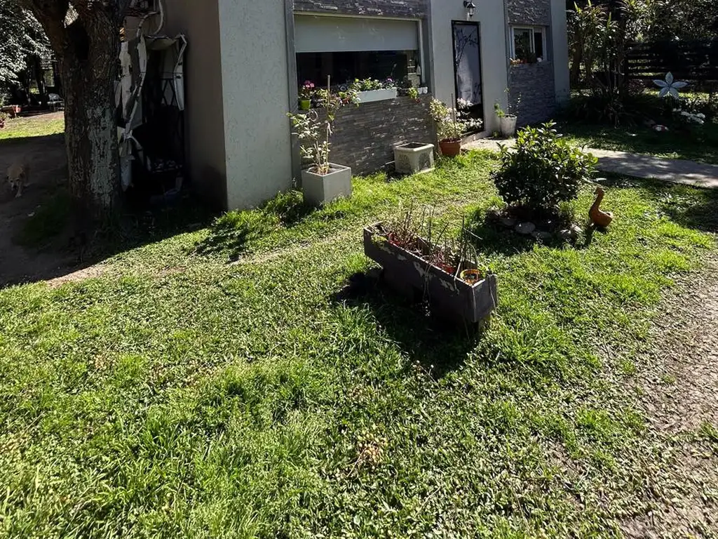 Venta - Casa - Barrio Los Cardales - Exaltación de la Cruz