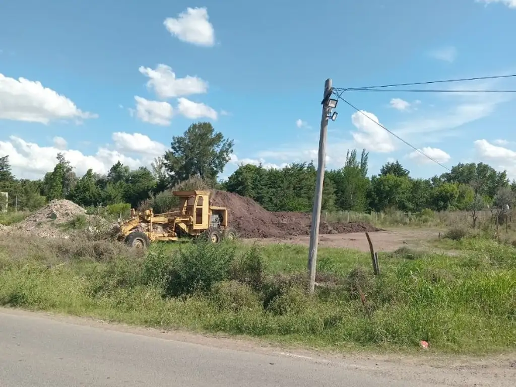 LOTE SOBRE COLECTORA ACCESO OESTE - MORENO