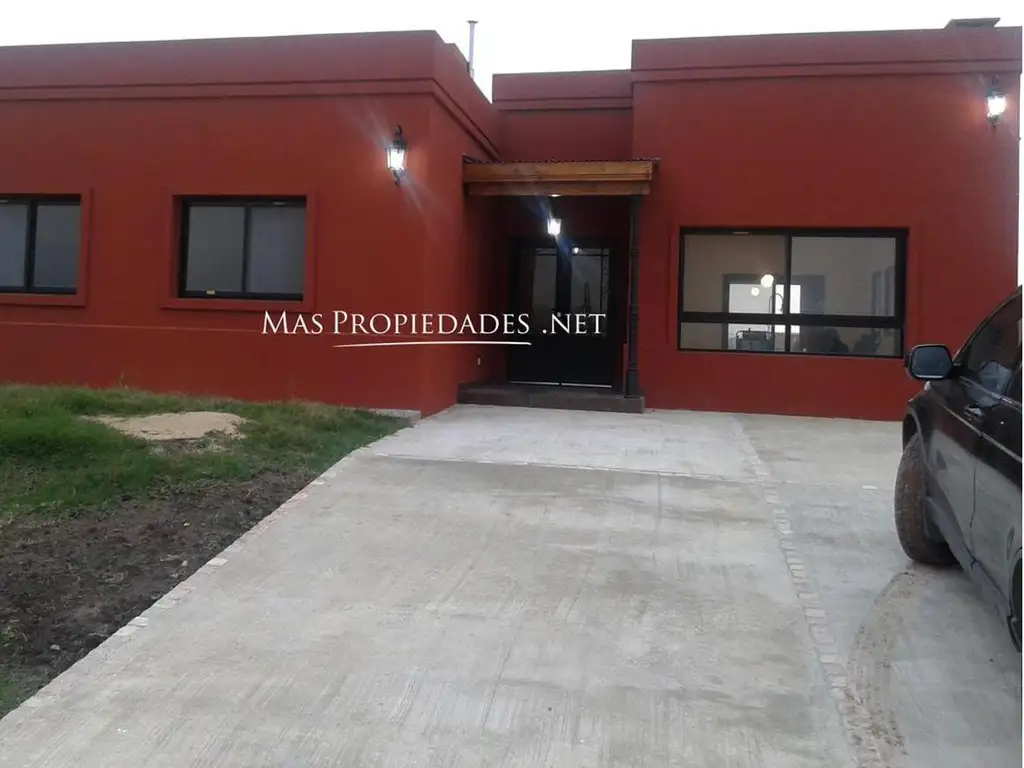 Casa en venta en Canning Cruz del Sur 4 ambientes