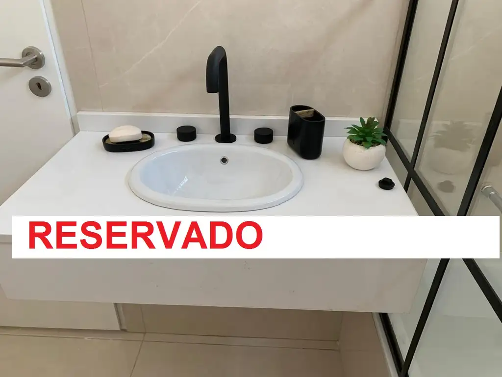 MONOAMBIENTE CFTE TODO AMOBLADO, PISCINA, EDIFICIO MODERRNO DE CATEGORIA, PRECIO INCLUYE SERVICIOS