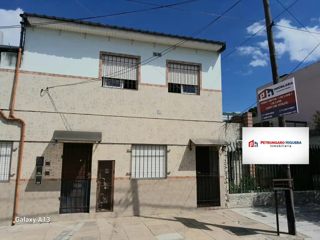 Venta 3 deptos. (200 m² cub./ideal renta)