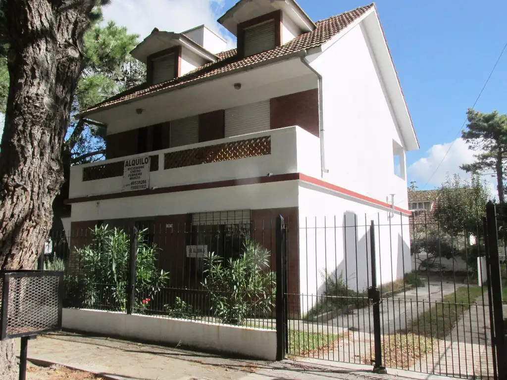 VENTA EN BLOCK - CINCO DEPARTAMENTOS DE 4 Y 3 AMB. - SAN RAFAEL